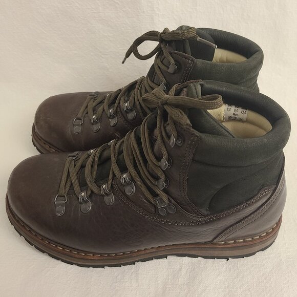 Mens HanWag Tashi Hiking Boots Size: Color: Brown